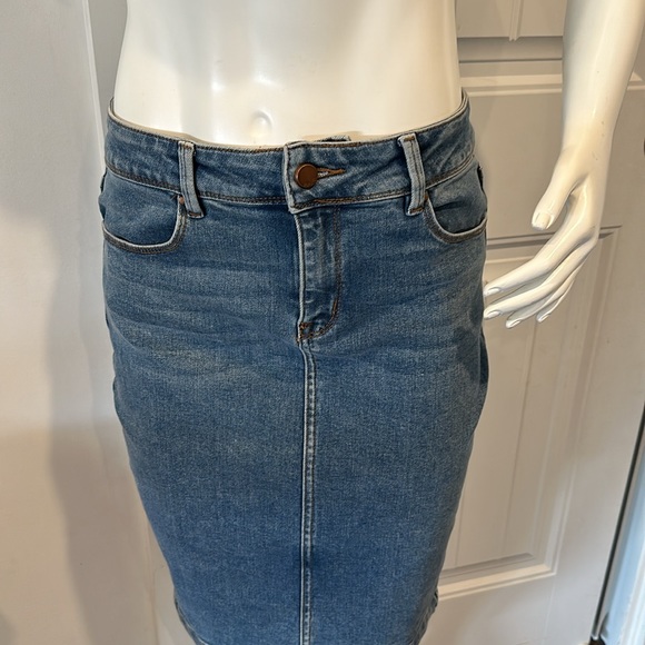 RW&Co Denim Skirt - Picture 2 of 5